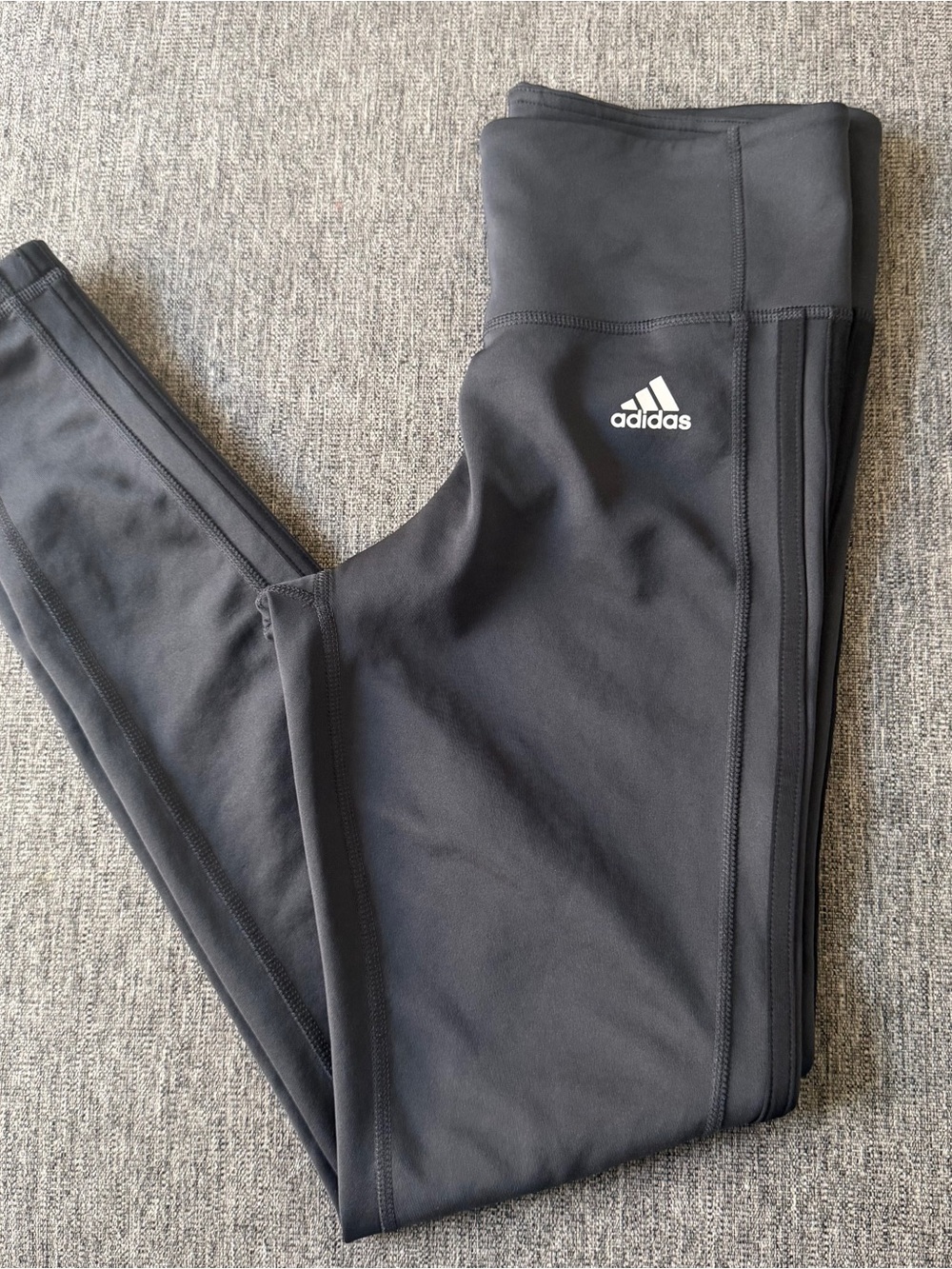 Women’s adidas Black  Performance Leggings with Logo for yoga & athletics.